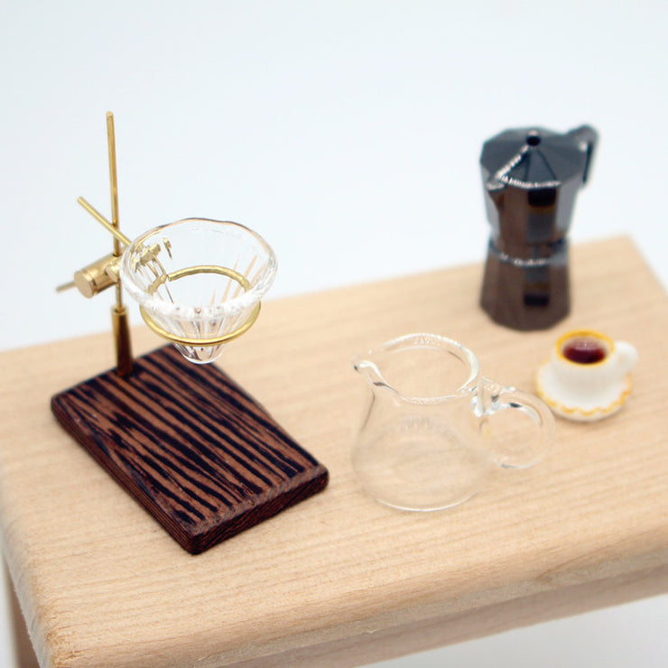 Dollhouse Mini Hand Punch Coffee Shelf Glass Pot Miniature Living Room